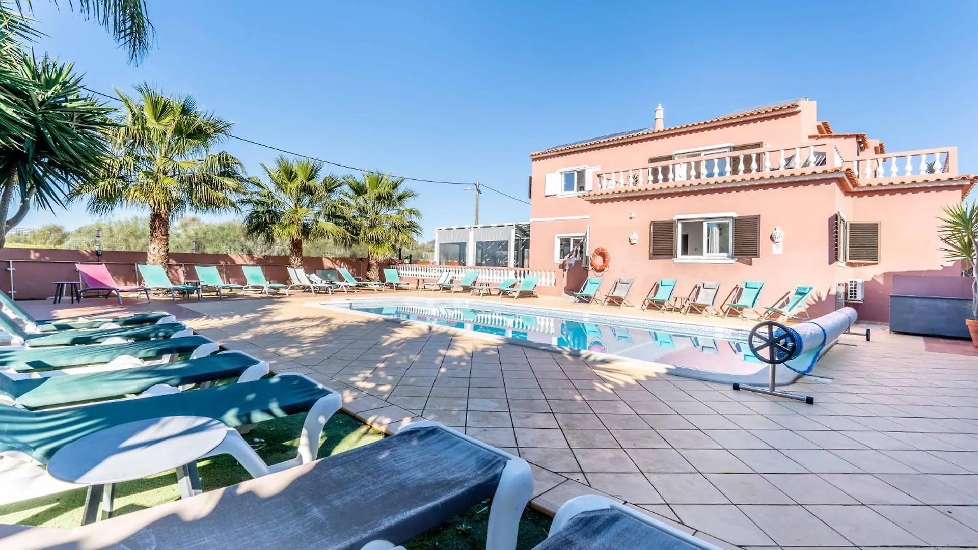 Villa Paradis - Quartos Pêra
