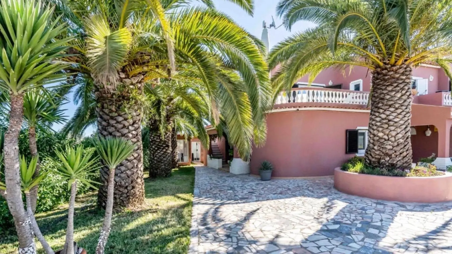 Villa Paradis - Quartos Pêra